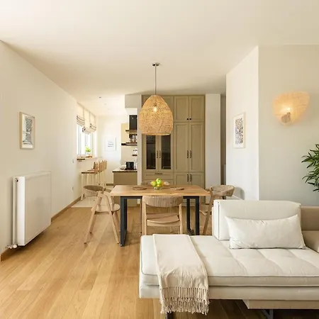 Gorgeous Exclusive Penthouse Next To The Seafront Thessaloniki