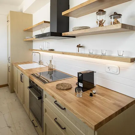 Apartment Gorgeous Exclusive Penthouse Next To The Seafront *