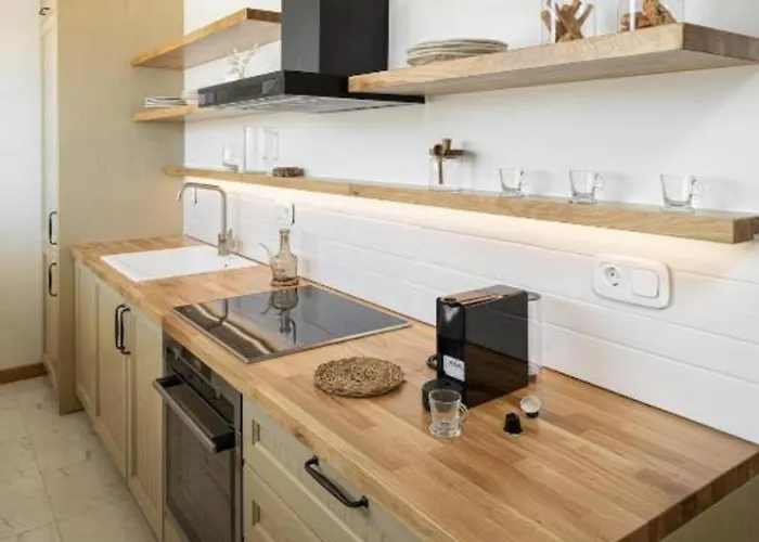 아파트 Gorgeous Exclusive Penthouse Next To The Seafront *
