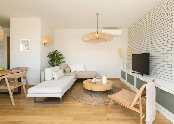 Gorgeous Exclusive Penthouse Next To The Seafront 테살로니키